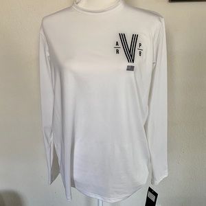Dri- Fit Long sleeve - Size Medium